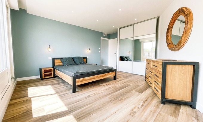 Quartier Capuche-Allies Apartment | #GZ Elegance in Grenoble | Air-conditioned ⭐