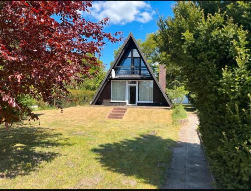Suderbusch House | Häuschen zwischen Wald und Balksee