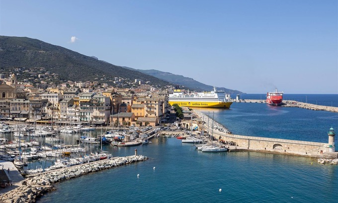 Bastia Hotel | Hôtel des Gouverneurs