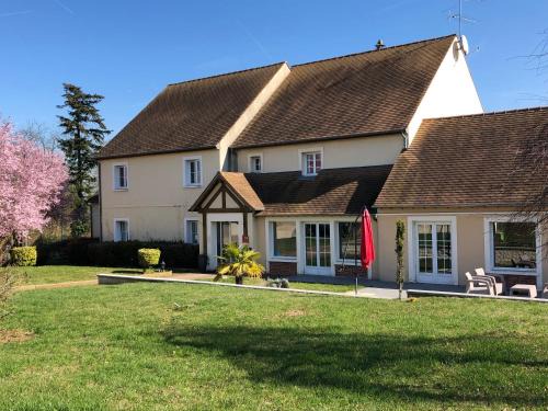 Houdan Hotel | Hôtel HAPY