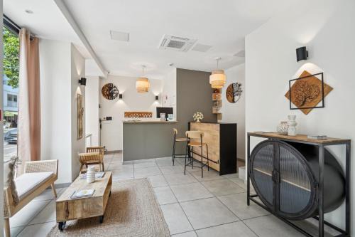 Clichy Hotel | Hôtel Le National Clichy Paris