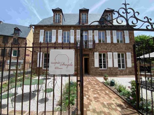 Marcillac-Vallon Hotel | Hôtel Restaurant Auprès d'Angèle