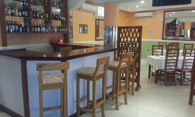 Bonapriso Hotel | Hôtel - Y