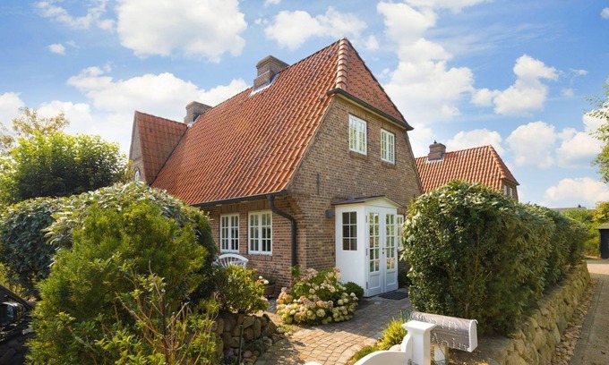 Großmorsum House | Hüs Üp Klef - Wunderschönes Hausteil Unweit des Sylter Wattenmeers