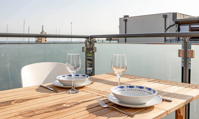 Santo Stefano al Mare Apartment | 𝐇𝟏𝟏 [Luxury 12B] Porto - Swimming pool - Jacuzzi