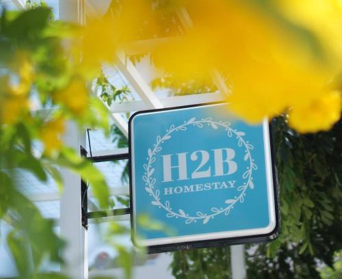 Cam Lam House | H2B Homestay Mountains view near Bai Dai Beach