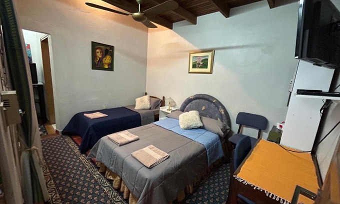 Asuncion House | Habitación en suite, Excelente Ubicación