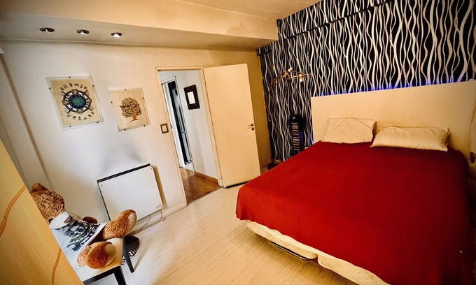 Avellaneda Apartment | Habitacion en Hogar Acogedor con Ubicación Privilegiada: ¡todo a tu Alcance!