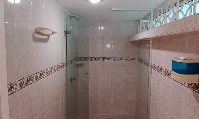 Sur Oriente House | Habitacion Imperial 202 Para Familias, en el Mejor Sitio de la Ciudad