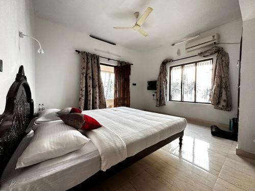 Thiruvananthapuram Bed & Breakfast | Halcyon