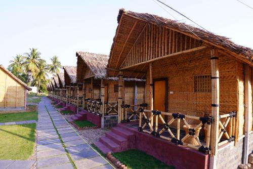 Kamalapur House | Hampi Crzy Panda