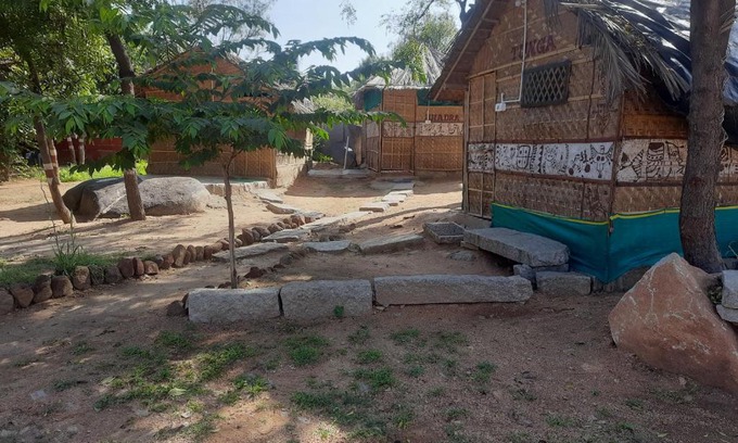 Kamalapur Bed & Breakfast | Hampi Mango Land