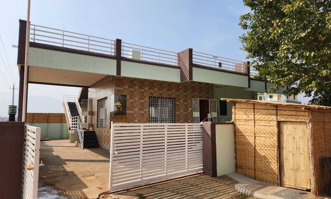 Kamalapur House | Hampi Premium Homestay with Cook!