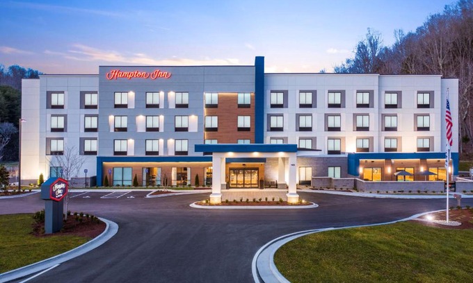Ashland City Hotel | Hampton Inn by Hilton Ashland City, Tn