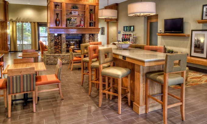 Franklin Hotel | Hampton Inn Franklin