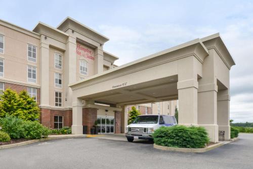 Plymouth Hotel | Hampton Inn & Suites by Hilton Plymouth