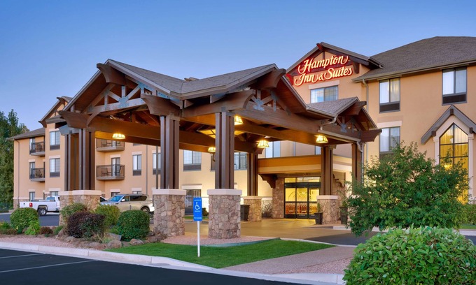 Show Low Hotel | Hampton Inn & Suites Show Low-Pinetop