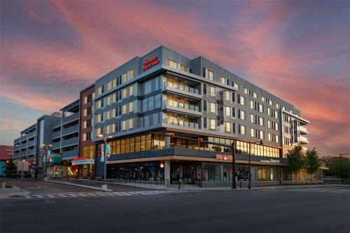 Watertown Hotel | Hampton Inn & Suites Watertown Boston, Ma