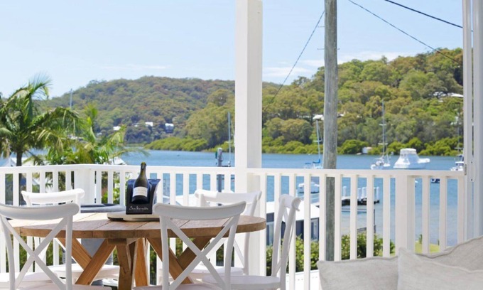 Pretty Beach Central Coast House | 'Hamptons Retreat' by Accom Holidays