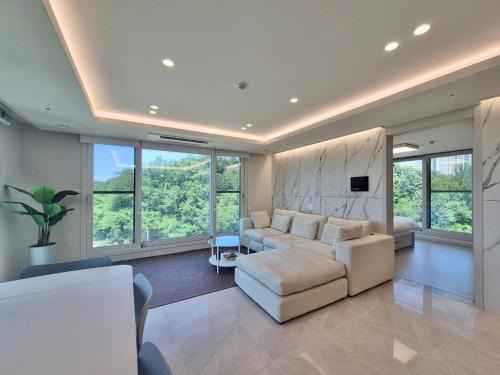 Goyang Apartment | Han River Seoul Stay