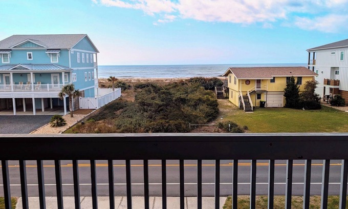 Holden Beach House | Hangin' at Holden: Ocean View, Pet-Friendly, 3BR/3BA Beach Home Steps from Sand