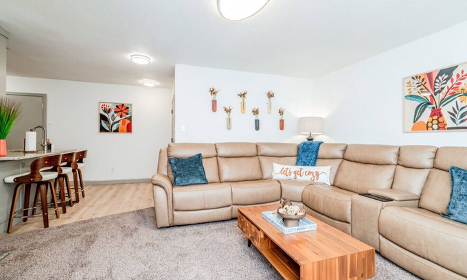 Amarillo Apartment | Happy Hideaway Loft - Remodeled 2BD on 34th