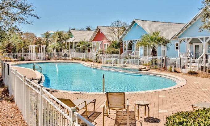 Seacrest Cottage | Happy Ours! 30A Cottage - Pool, Beach Access