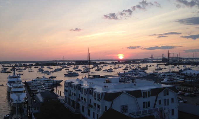 Newport Resort | Harbor front resort at the nexus of upper and lower Thames
