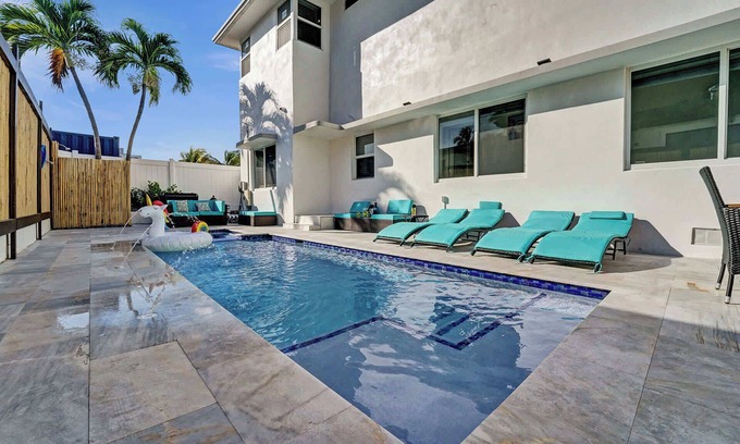 Hollywood Apartment | Harborlight by Rove Travel 5BR with Private Pool