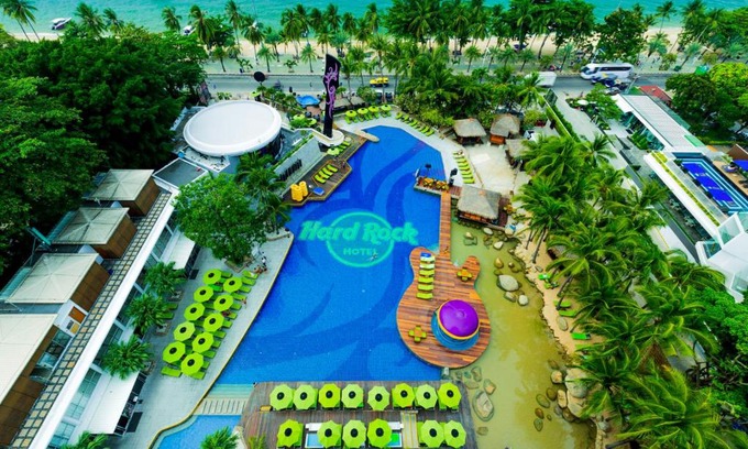 Central Pattaya Hotel | Hard Rock Hotel Pattaya