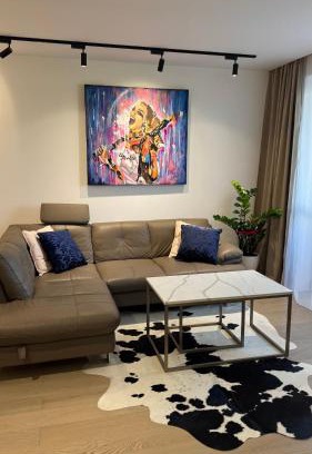 Poprad Apartment | Harley Quinn Apartment