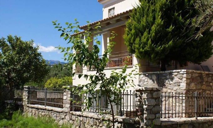 Longos Apartment | Harmony Hotel Apartments - Maisonette ERATO (60 m²) for 2-5 persons