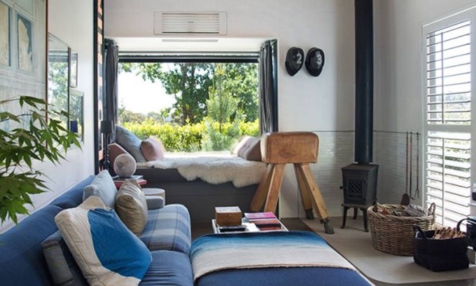 Daylesford House | Harts Lane Stag and Millies- sleek design and pet friendly