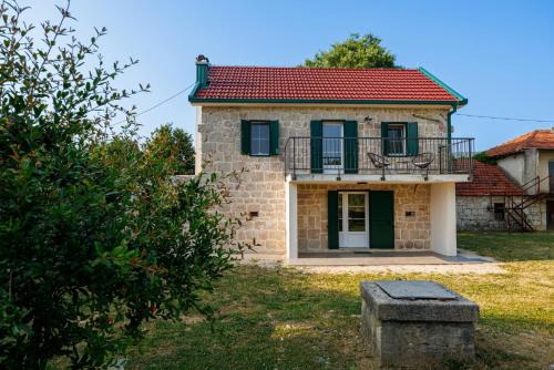 Donji Prolozac House | Haus Meter in Donji Proložac - Haus für 6 Personen