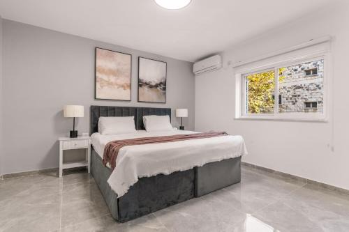 Jerusalem City Centre Apartment | Havatselet 19 By Isrentals