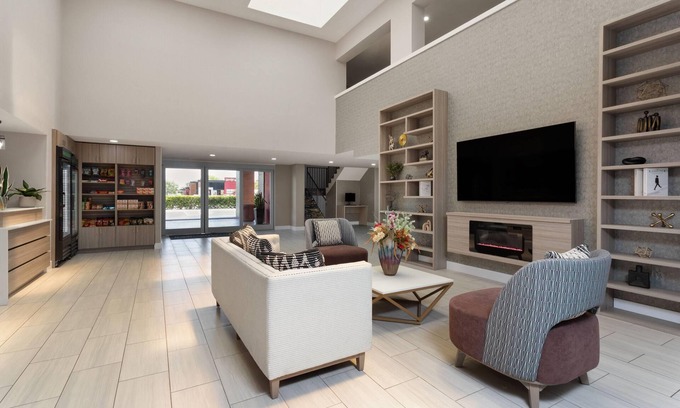 Survey Creek Hotel | Hawthorn Extended Stay By Wyndham Ft Lauderdale Cypress Crk