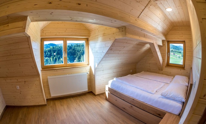 Zrece Apartment | Haystack Apartment Smogavc - Jesen