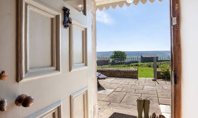 Low Row Other | HEATHERDENE - Cottage set in the midst of the Yorkshire Dales with amazing views