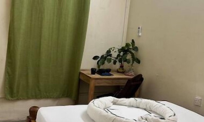 Stone Town Apartment | Hello Rafiki Apartment Room #07