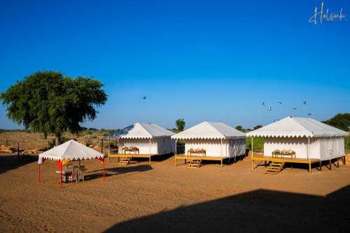 Kanoi Resort | Helsinki Desert Camp