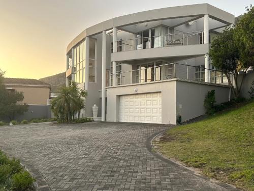 Fernkloof Apartment | Hermanus - Mount - Sea View