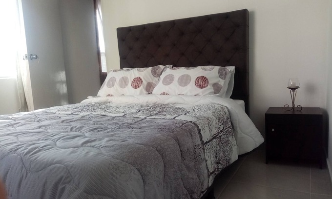 Villa Hermosa Apartment | Hermoso Apartamento en Medellín