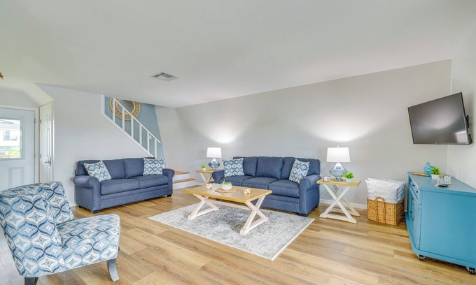 Spring Hill Cottage | Hernando Beach Waterfront Home w/Boat Dock & Deck