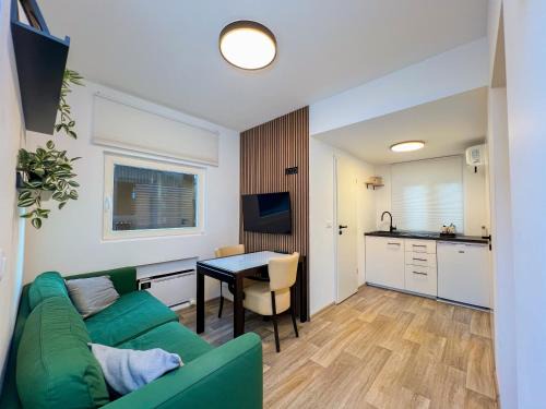 Podcetrtek Apartment | Hiška pod hrastom, G110 Podčetrtek, Aqualuna, Olimia