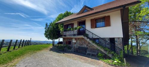 Slovenske Konjice Apartment | Hiška Tilia