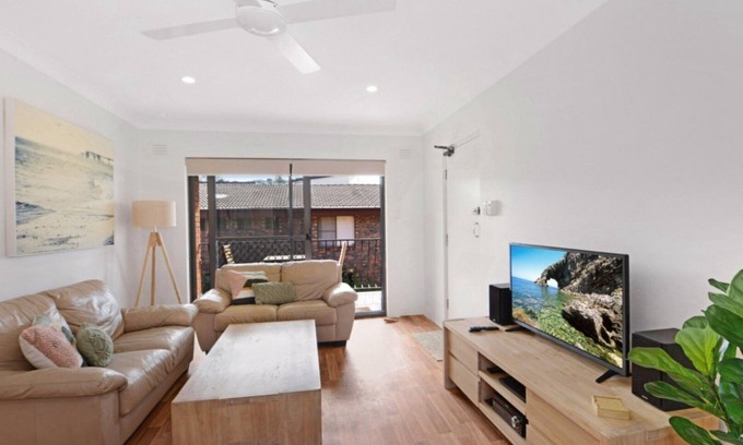 Avoca Beach Apartment | Hi Surf 8 - Beachfront Apartment