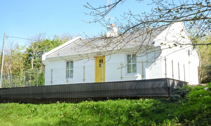 Lettermacaward House | HIDDEN GEM COTTAGE, family friendly in Lettermacaward, County Donegal