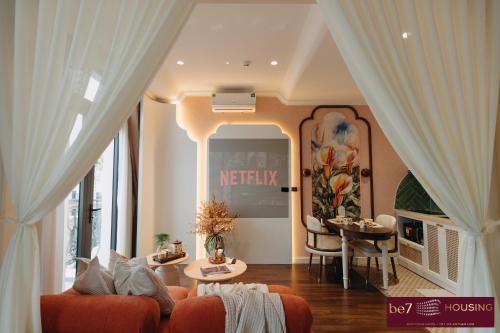 Gia Lam Apartment | High-sericed 1BR Apartment, closely to Parking ares, Seasalt Ocean, Freshwater Ocean of Hanoi city in Vinhomes Ocean Park