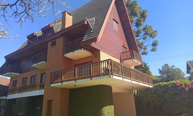 Colinas Capivari House | High standard /Casa Suíça de Campos