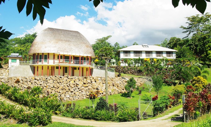 Apia House | Highland Hideaway above Apia nestled in your own private little valley